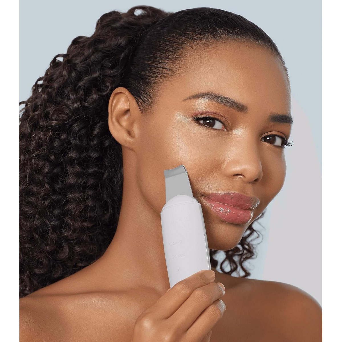 MICROCURRENT SKIN SCRUBBER & BLACKHEAD REMOVER...