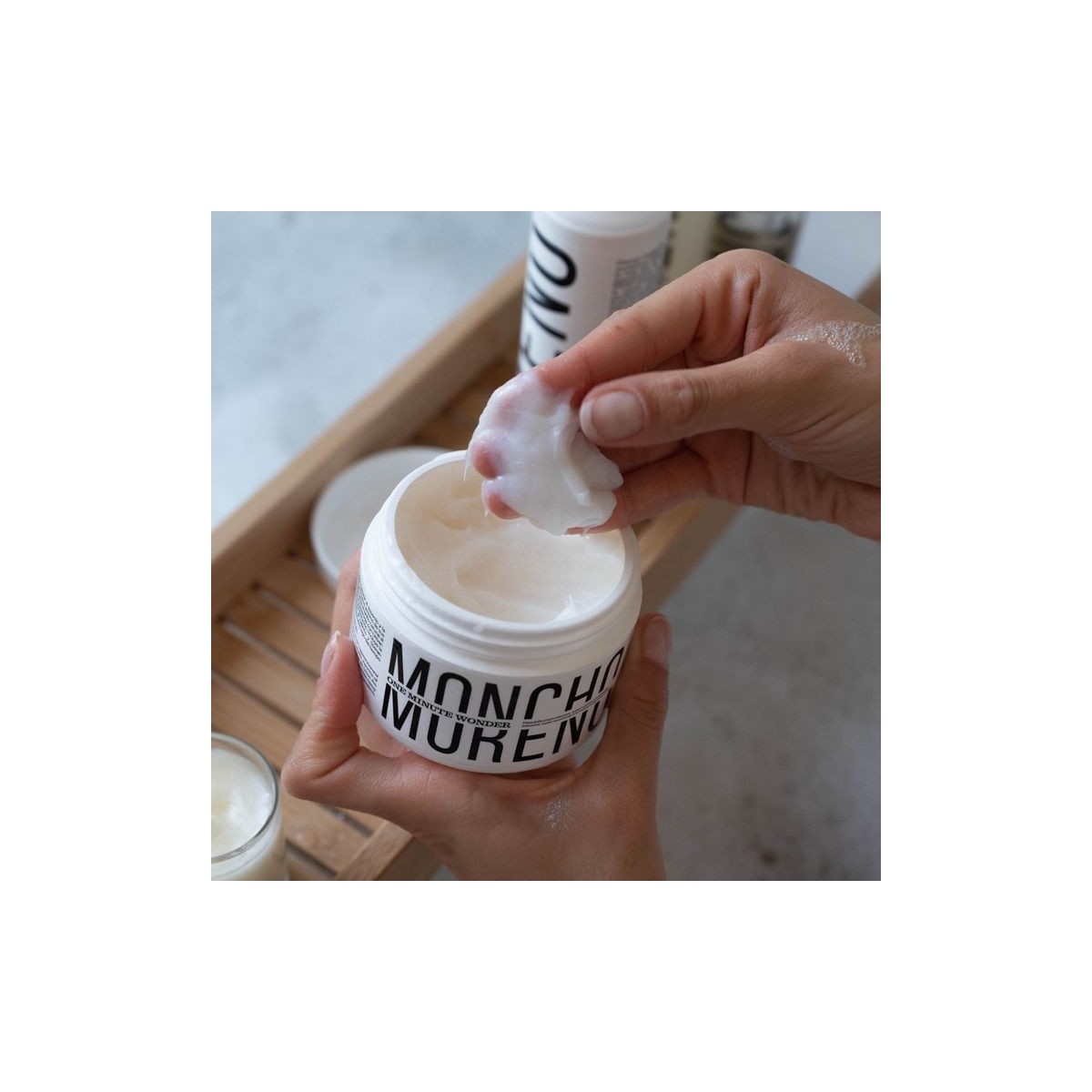 ONE MINUTE WONDER MASCARILLA 250 ML MONCHO MORENO